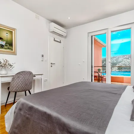 Beachfront Angelina Vinišće