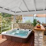 Vila Beachfront Angelina