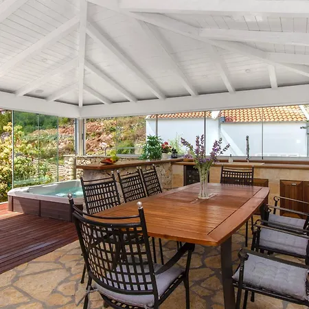 Beachfront Angelina Villa