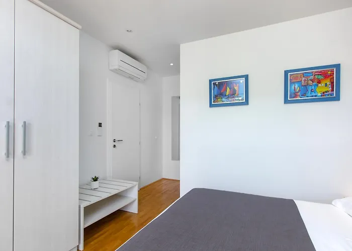 Beachfront Angelina Villa *