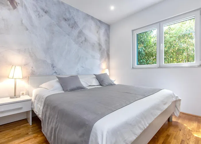 Beachfront Angelina Villa Vinišće