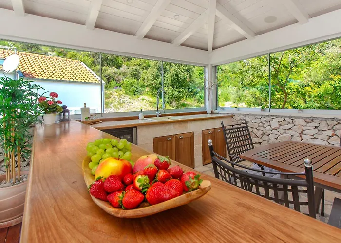 Villa Beachfront Angelina *