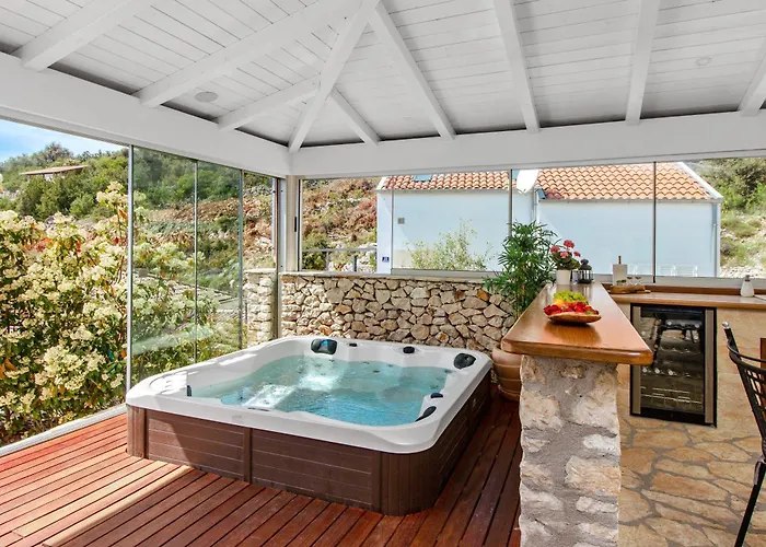 Villa Beachfront Angelina